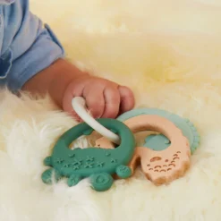 Trio Teether | Sage -Cheap Baby Products Store Teether LIfestyle 02 a18703fa b496 4ef1 b071 0ba1684a8efd 768x