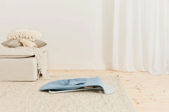 Babybjorn Bouncer Bliss | Blue 2 Babybjorn Bouncer Bliss | Blue - Image 2