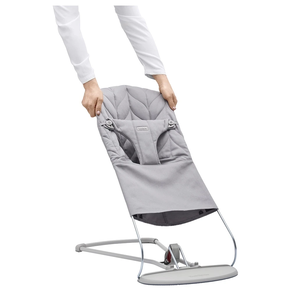 Babybjorn Bouncer Bliss | Light Grey 3 Babybjorn Bouncer Bliss | Light Grey - Image 3